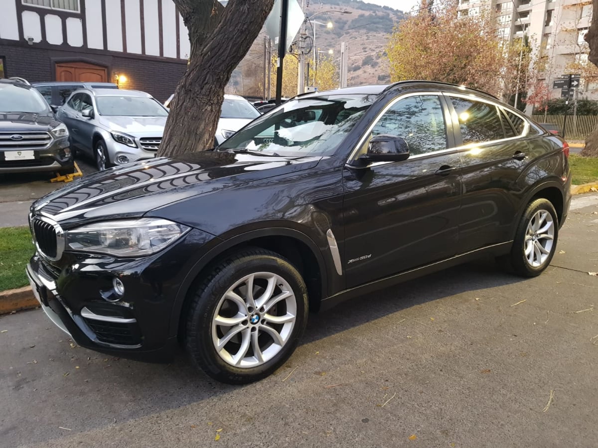 2018 BMW X6 30d - Miniatura 10