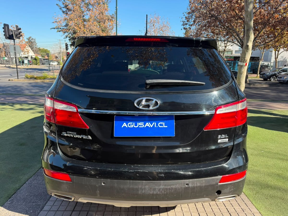 2014 Hyundai Grand Santa Fe 3.3 - Miniatura 4