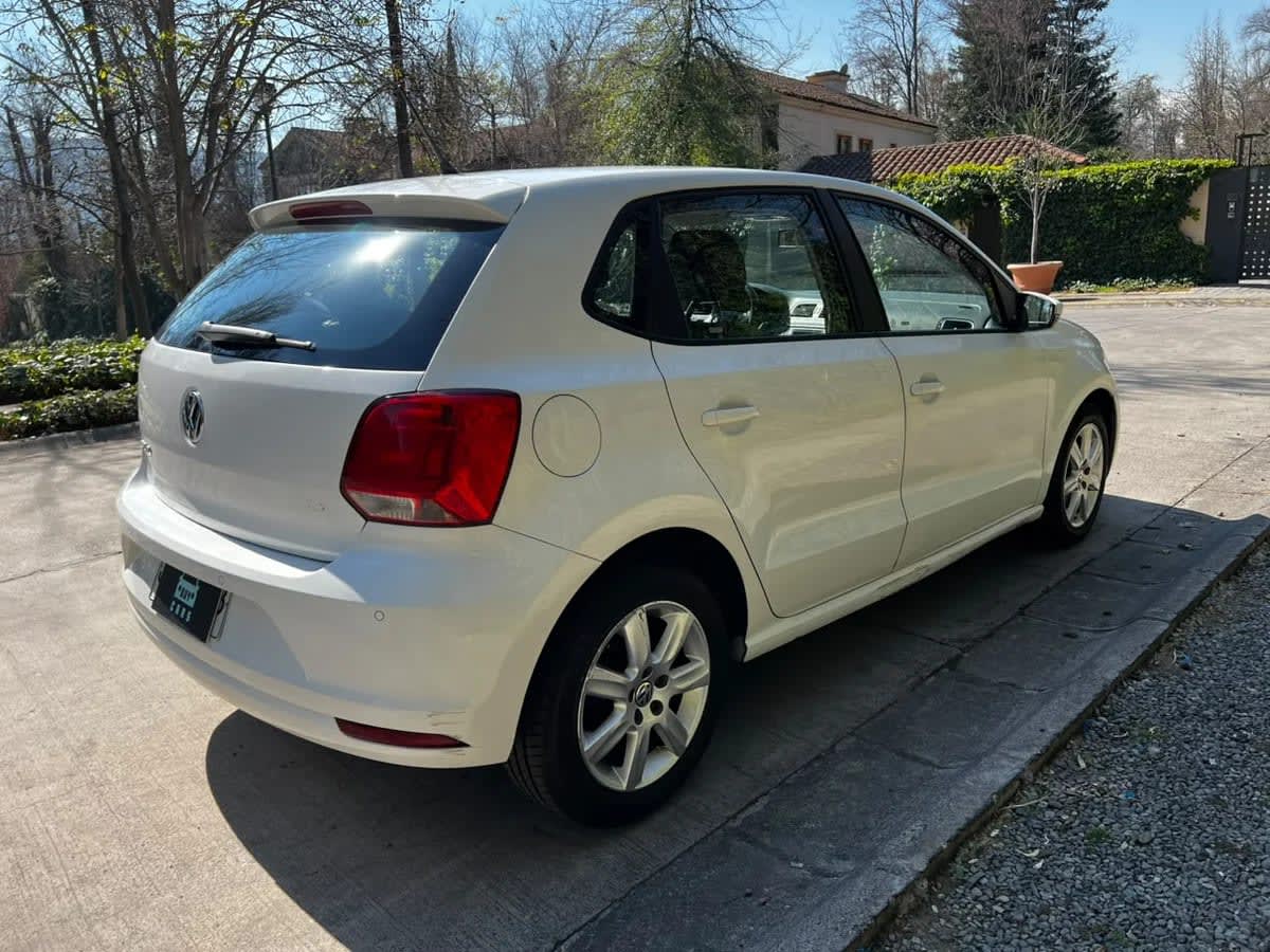 2017 VOLKSWAGEN POLO HB 1.6L - Miniatura 10
