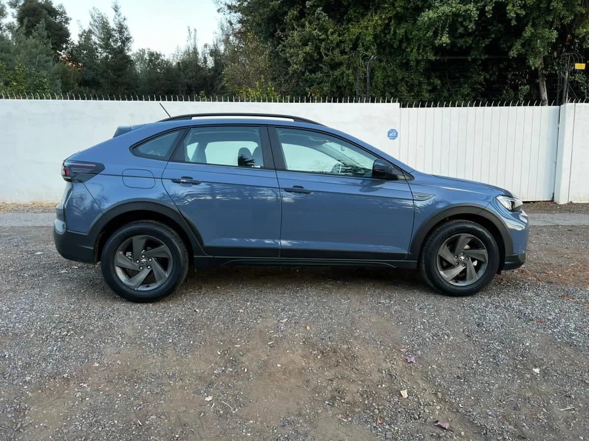 2026 VOLKSWAGEN Nivus COMFORTLINE 4X2 Azul - Miniatura 9
