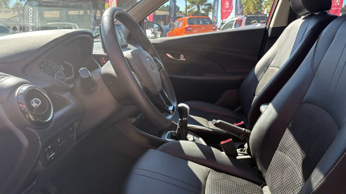 2022 CHANGAN ALSVIN ROJO - Miniatura 8