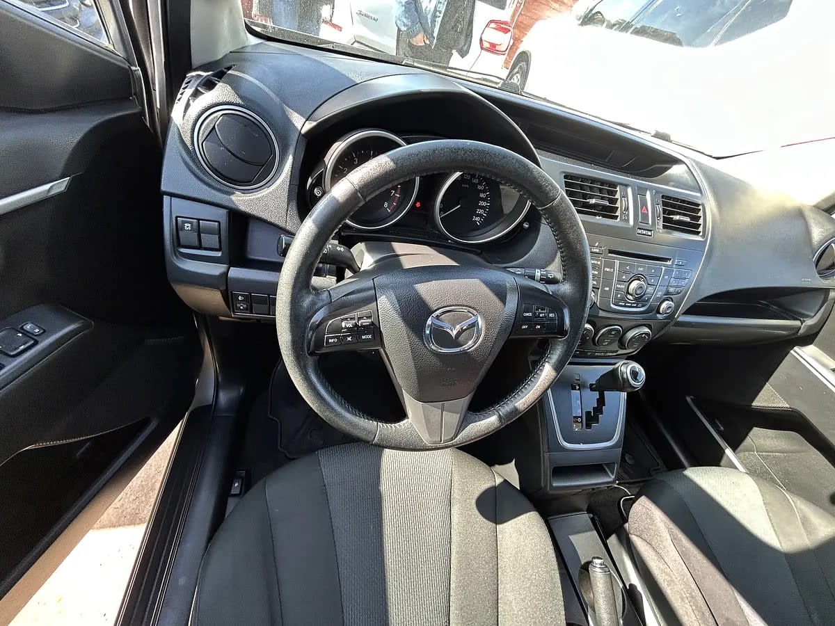 2018 Mazda 5 Plata - Miniatura 8
