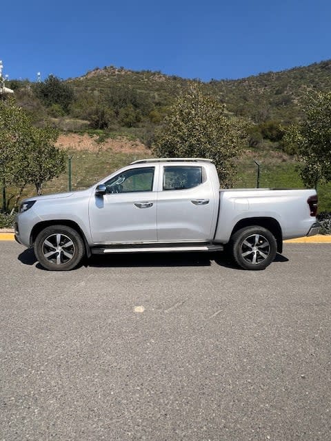 2023 PEUGEOT LANDTRECK 2.4 4X4 $UNDEFINED - Miniatura 3