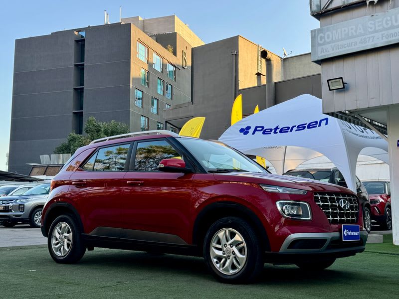 2022 Hyundai VENUE QX Rojo - Imagen 1