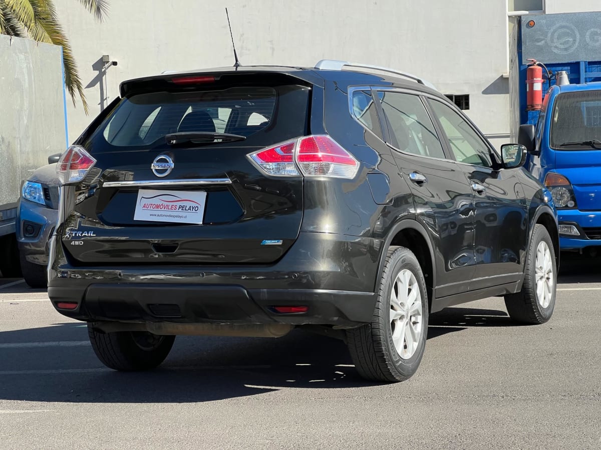 2017 Nissan X-Trail 2.5 Verde - Miniatura 7