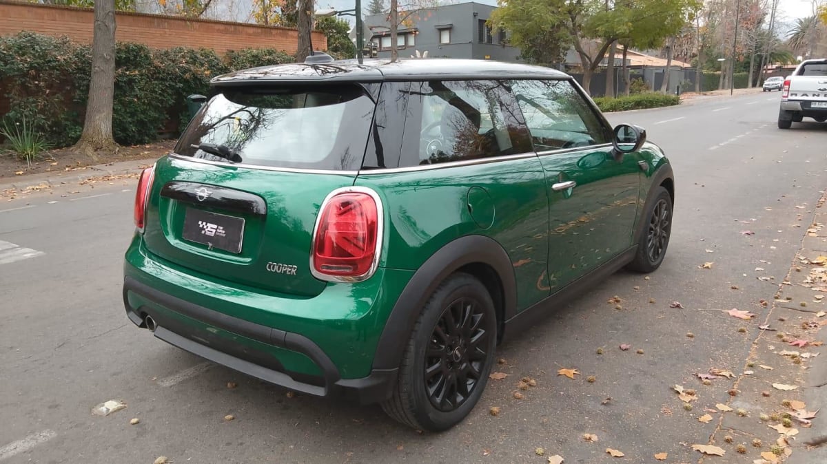 2024 MINI COOPER HB 1.5 AT 1.5 Verde - Miniatura 6