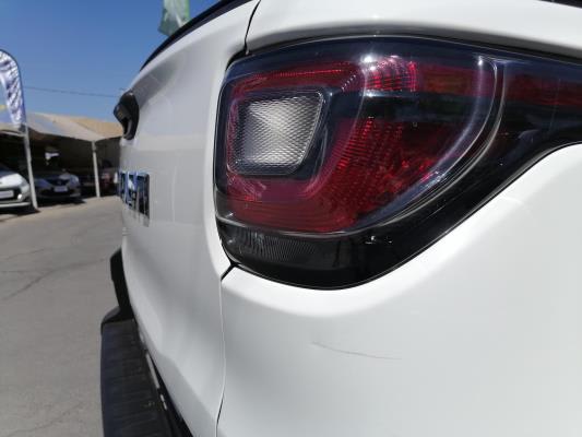 2022 Ram 700 SLT Blanco - Miniatura 8