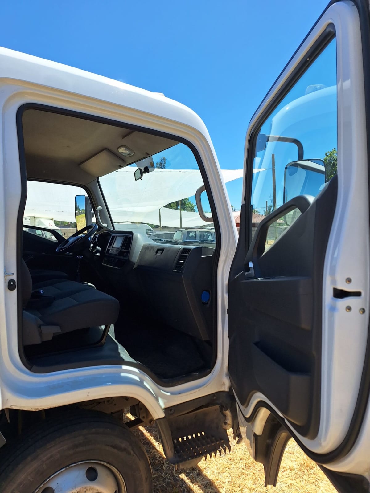 2021 Hyundai Mighty EX9 Extra EX9 Blanco - Miniatura 8