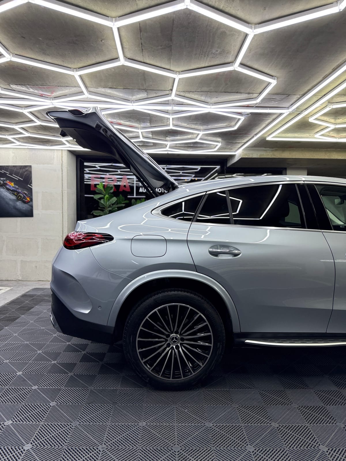 2025 Mercedes-Benz Glc 220d Plata - Miniatura 6