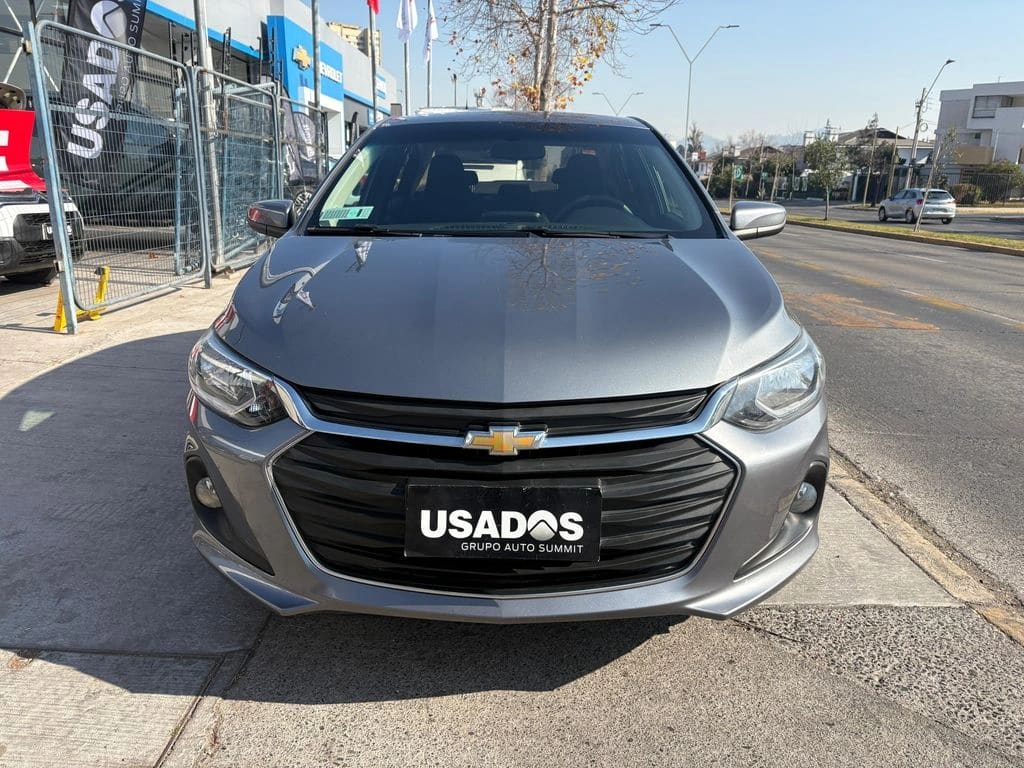 2022 Chevrolet ONIX 1.0T - Miniatura 2