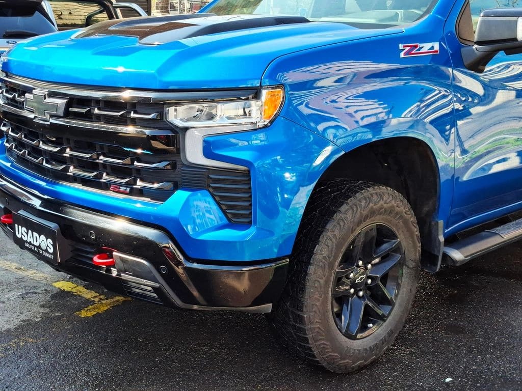 2025 Chevrolet SILVERADO 5.3 - Miniatura 10