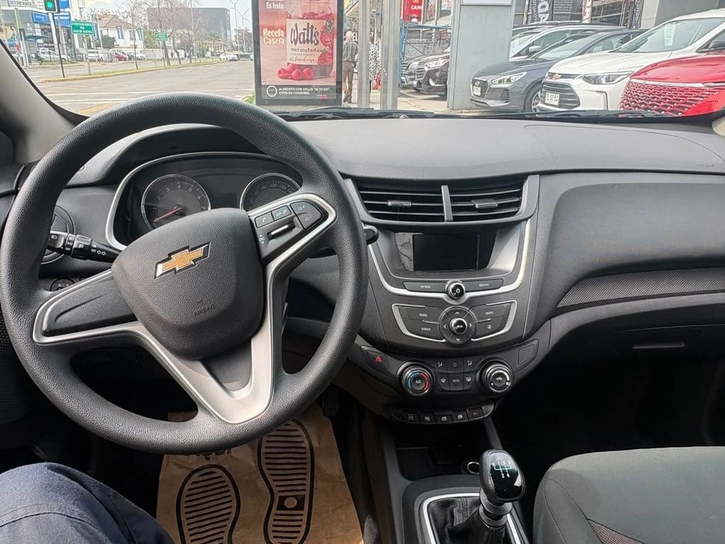 2022 Chevrolet SAIL 1.5 - Miniatura 5