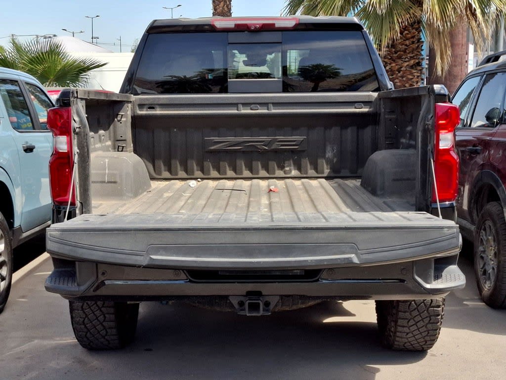 2024 Chevrolet SILVERADO ZR2 - Miniatura 6
