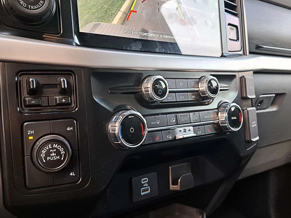 2024 Ford F-150 5.0 - Miniatura 9