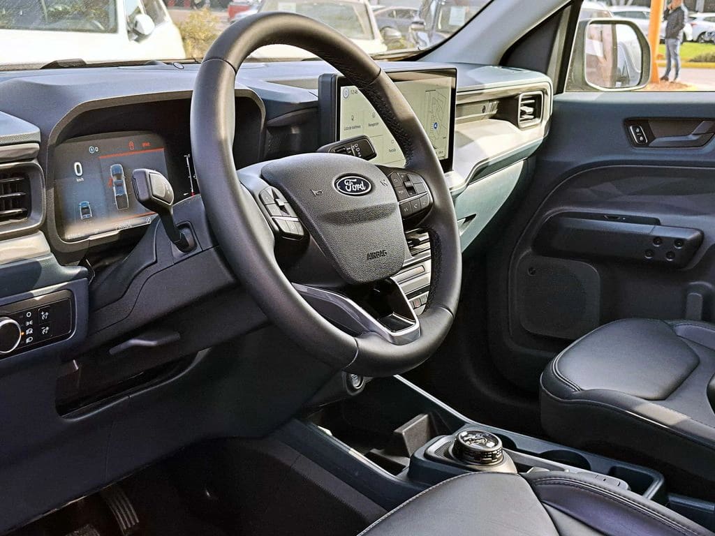 2026 Ford MAVERICK LARIAT - Miniatura 2