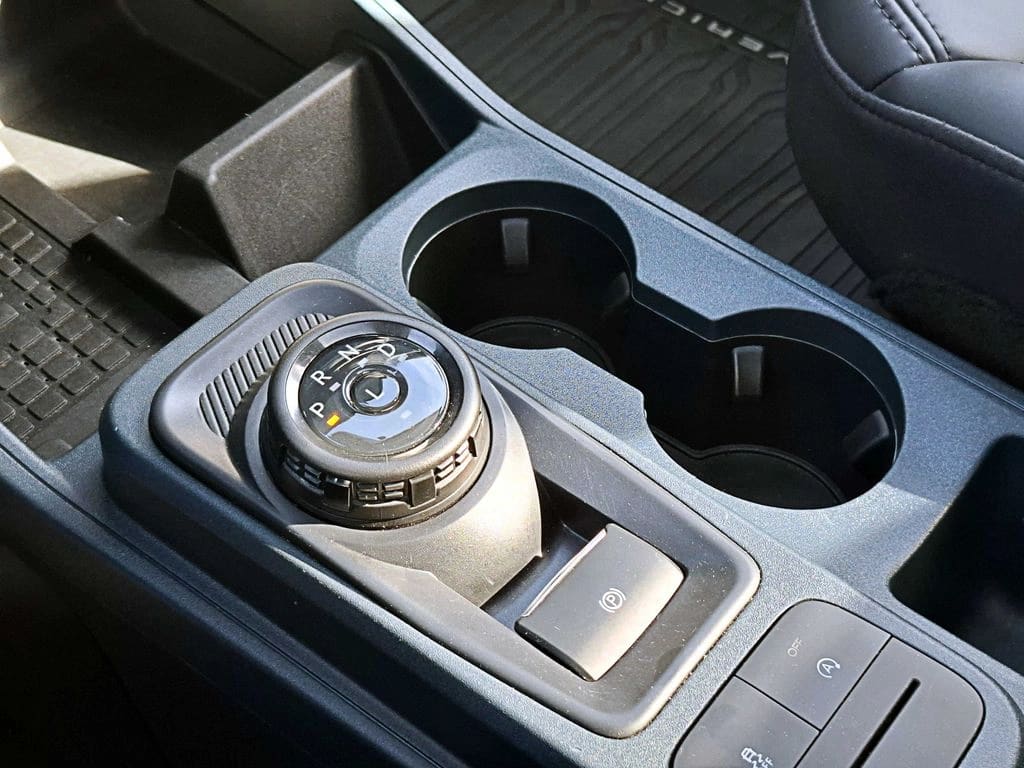 2026 Ford MAVERICK LARIAT - Miniatura 8