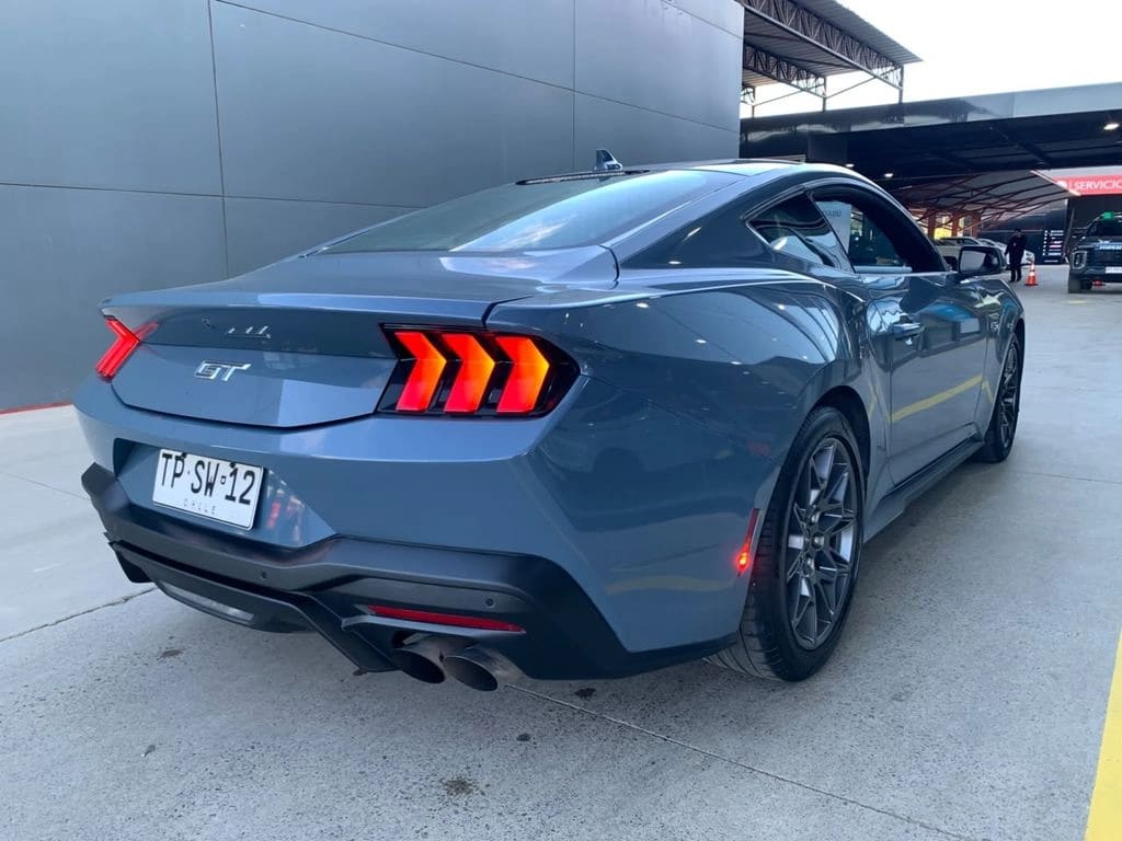 2024 Ford MUSTANG 5.0 - Miniatura 2