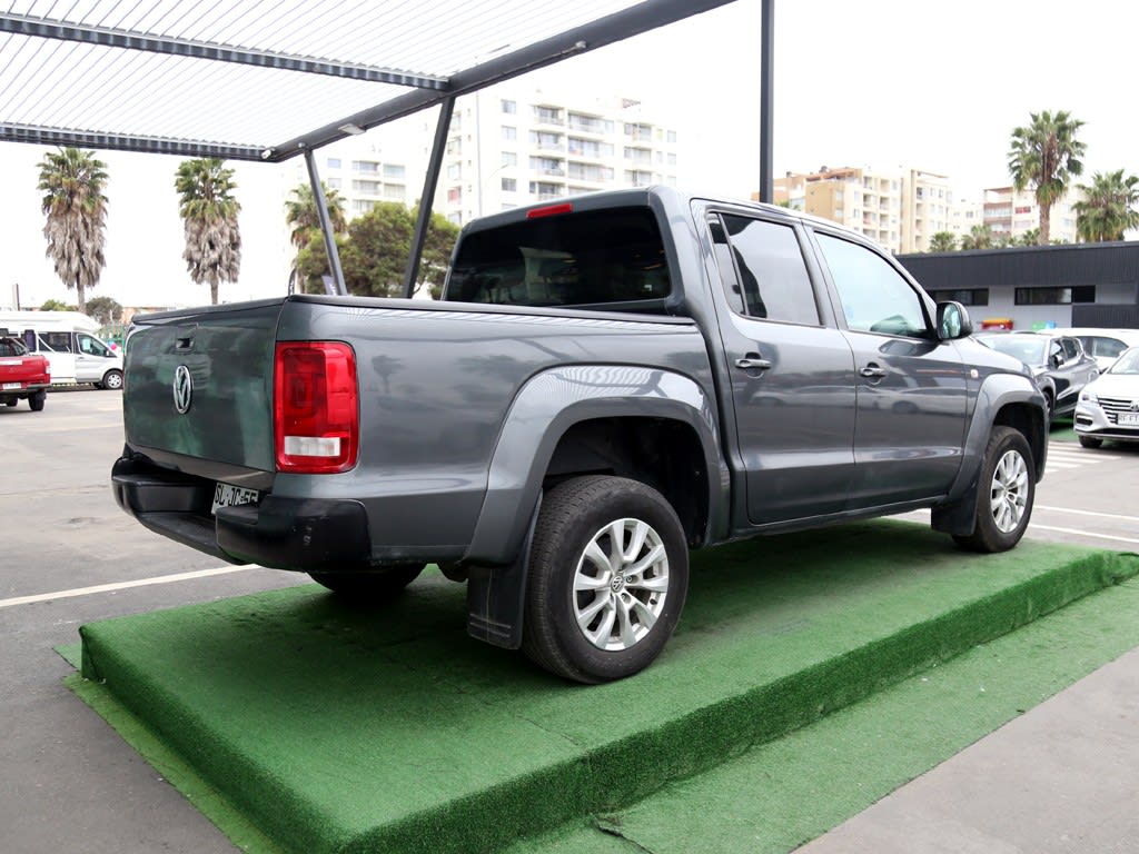 2023 Volkswagen AMAROK TRENDLINE - Miniatura 4