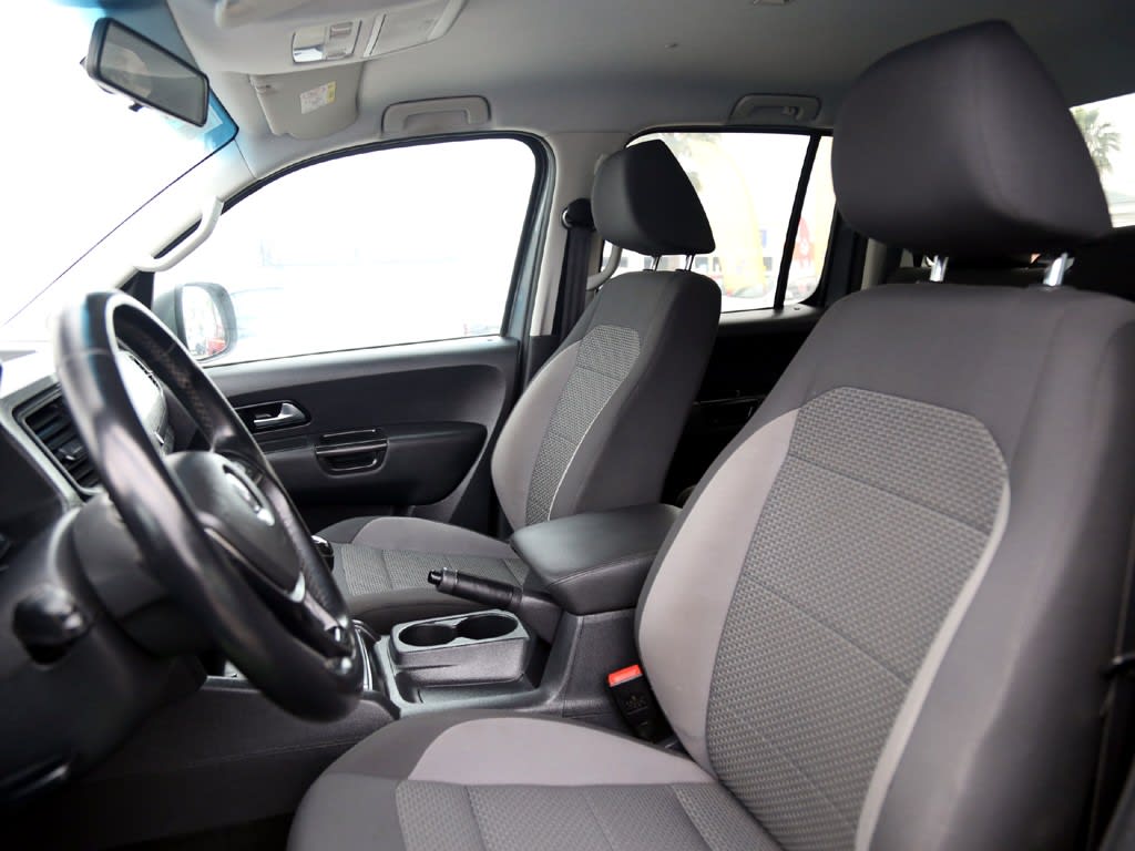 2023 Volkswagen AMAROK TRENDLINE - Miniatura 6