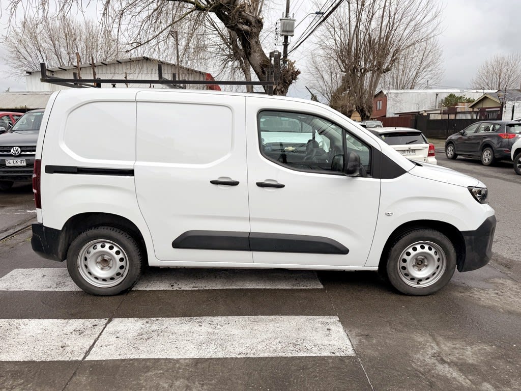 2025 Peugeot PARTNER L1 - Miniatura 7