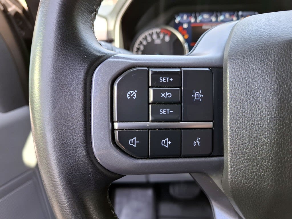 2024 Ford F-150 XLT - Miniatura 2