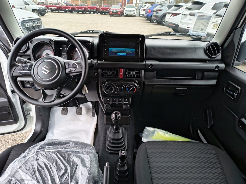 2026 Suzuki JIMNY GL - Miniatura 4