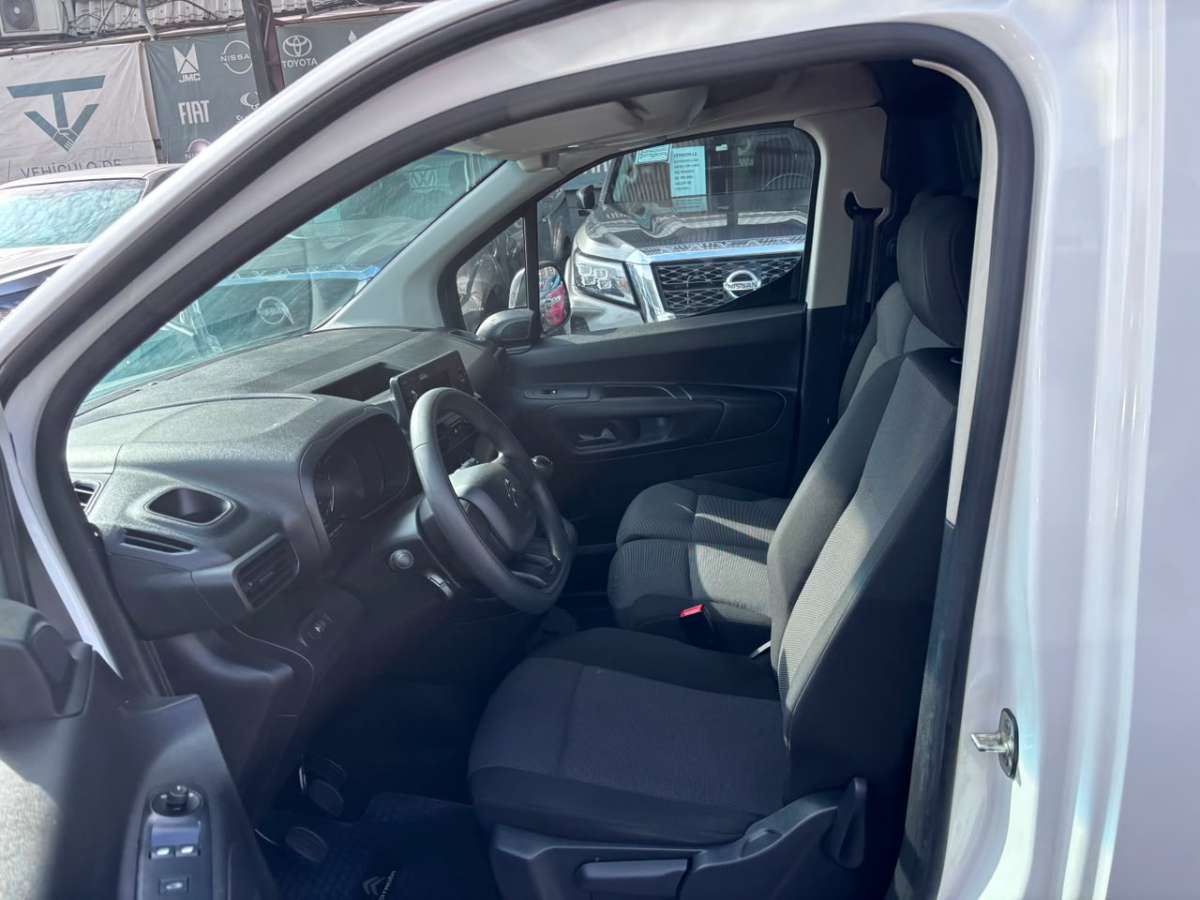 2022 Citroen BERLINGO K9 1.6 K9 Blanco - Miniatura 10