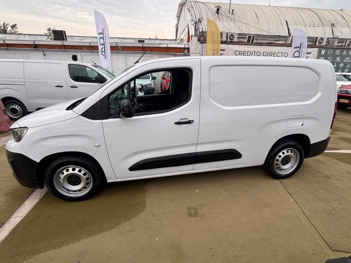 2023 Peugeot PARTNER HDI 92 L2 1.6 HDI blanco - Miniatura 5