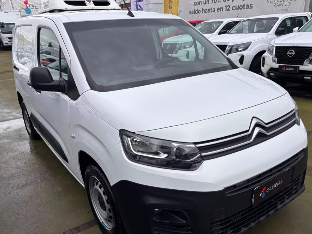 2022 Citroën Berlingo Blanco - Imagen 1