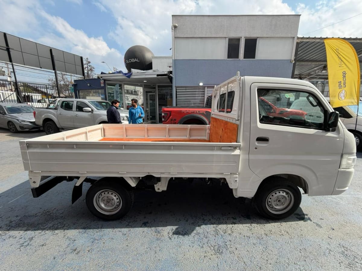 2023 Suzuki CARRY Blanco - Miniatura 4