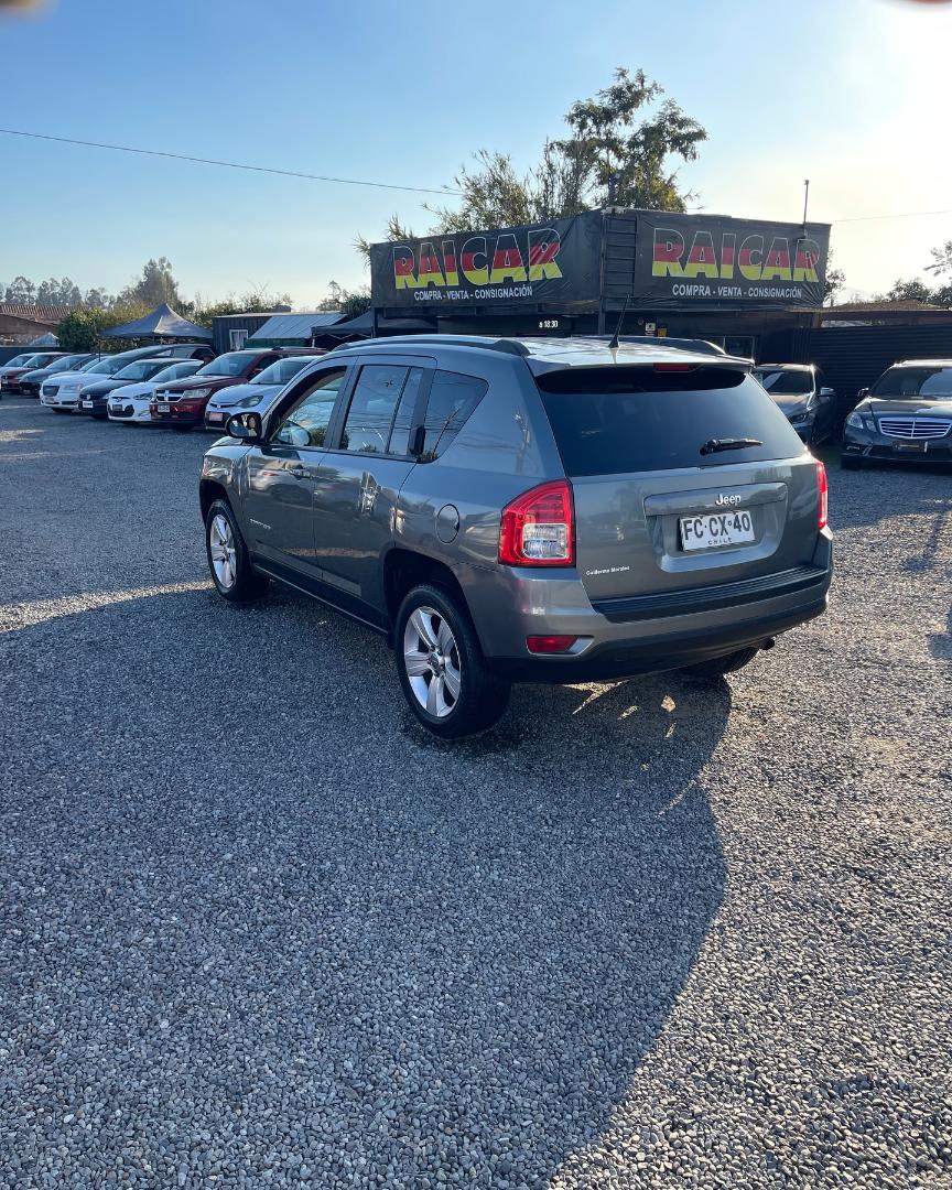 2013 Jeep COMPASS Longitude GRIS - Miniatura 10