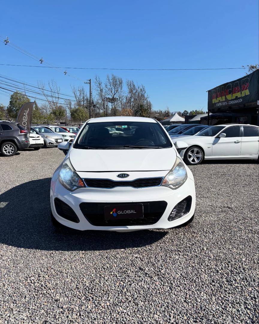 2012 Kia RIO 5 Blanco - Miniatura 10