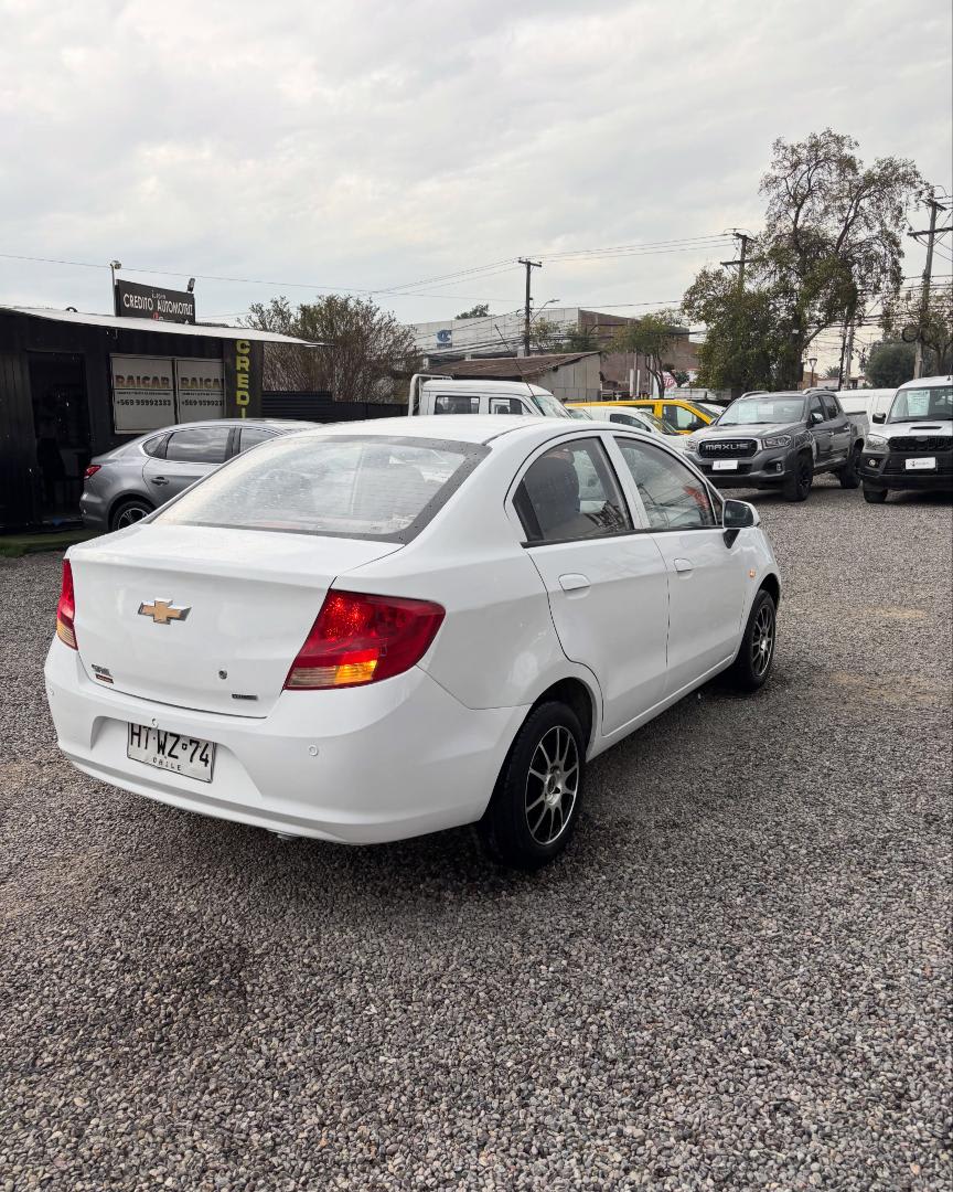 2016 Chevrolet SAIL LS Blanco - Miniatura 5