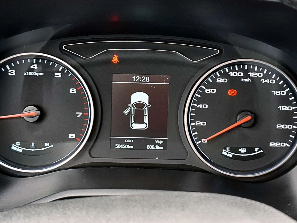 2023 JAC JS8 1.5 - Miniatura 9