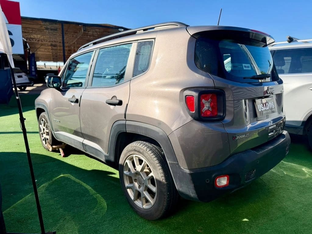 2022 Jeep RENEGADE 1.8 - Miniatura 10