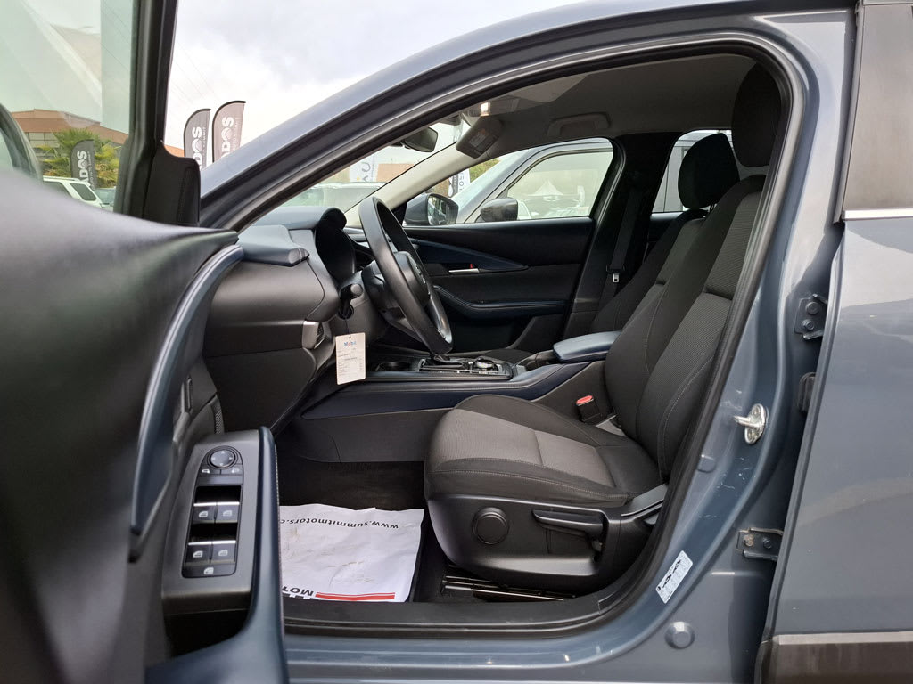 2022 Mazda CX-30 - Miniatura 9