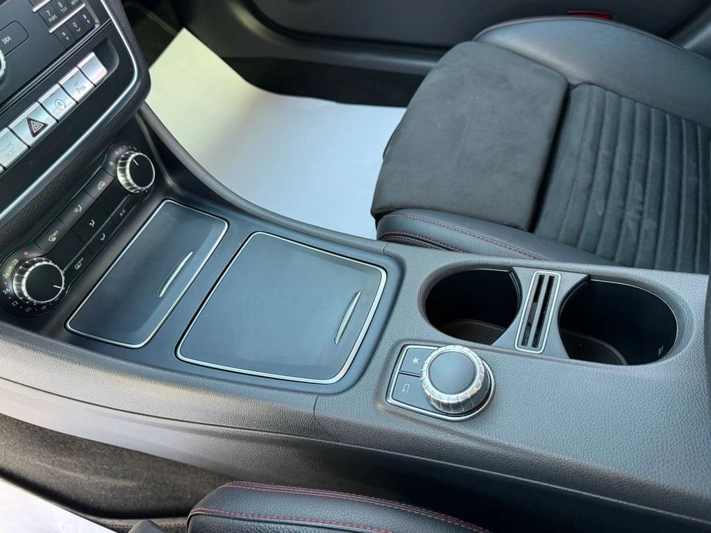 2018 Mercedes-Benz Cla 220 2.1 - Miniatura 4
