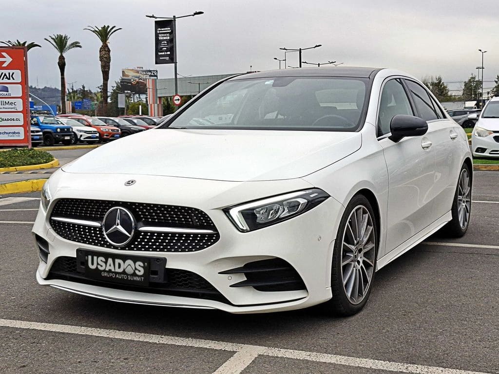 2023 Mercedes-Benz A 250 2.0 - Miniatura 8