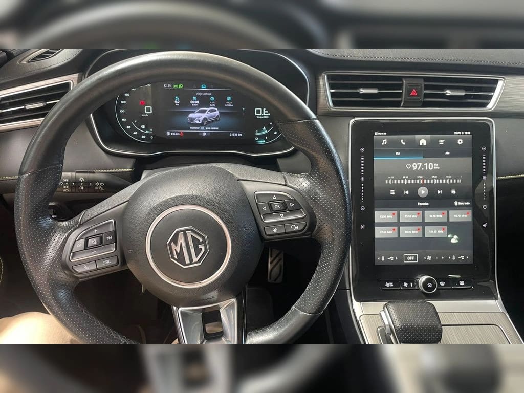 2024 MG RX5 1.5 - Miniatura 10