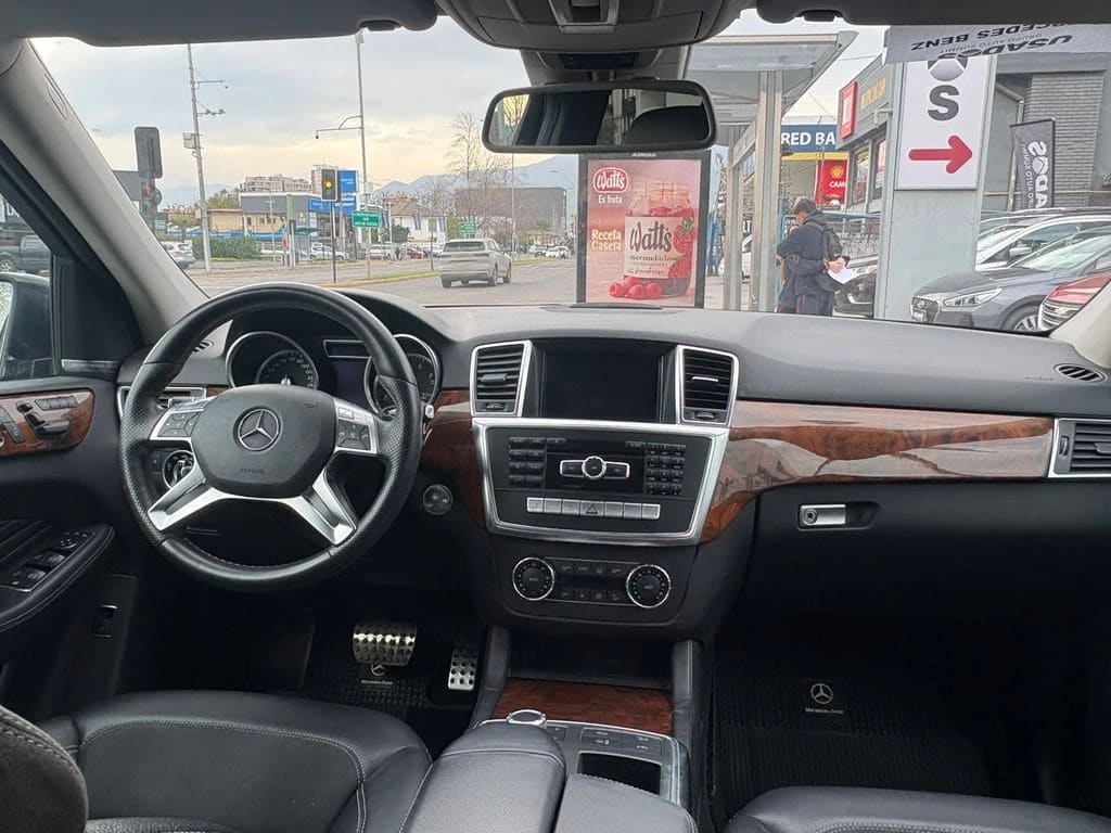 2014 Mercedes-Benz ML 500 BLUEEFFINCIENCY - Miniatura 3