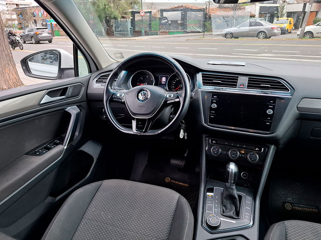 2020 Volkswagen Tiguan COMFORTLINE - Miniatura 7