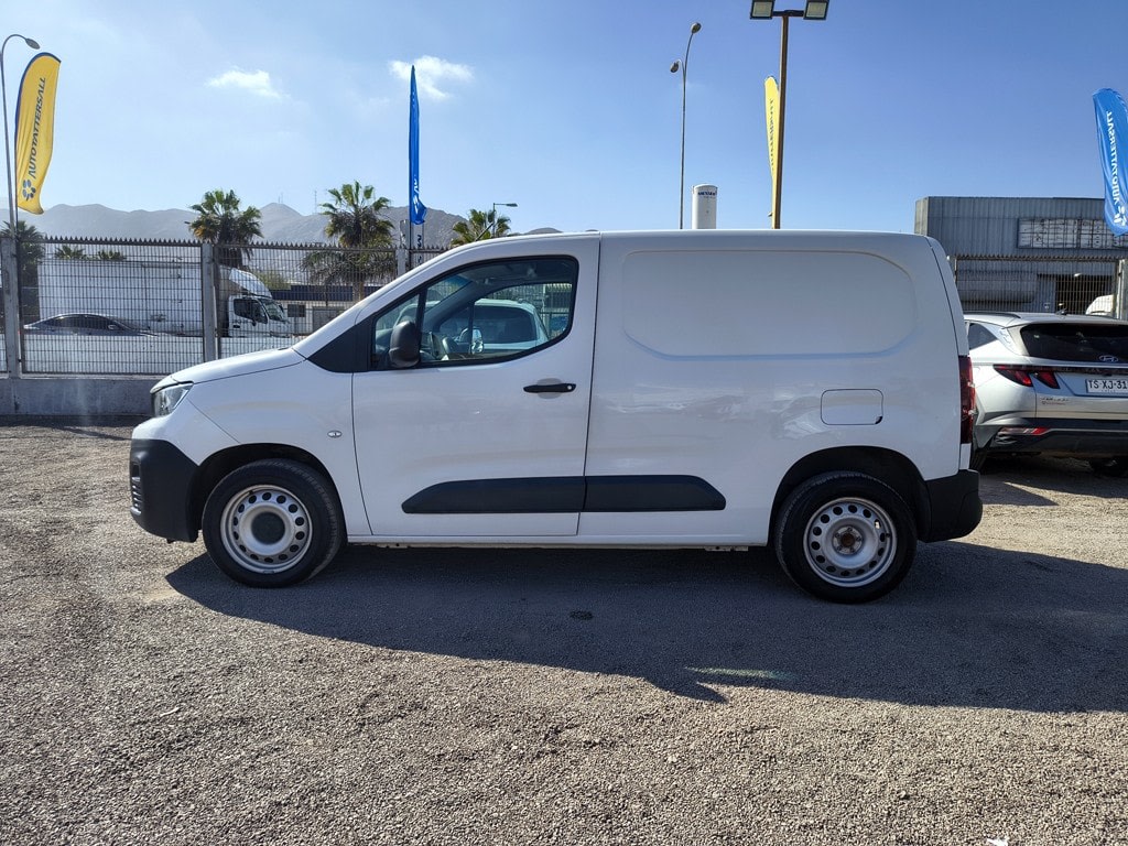 2024 Peugeot Partner 1.5 - Miniatura 3
