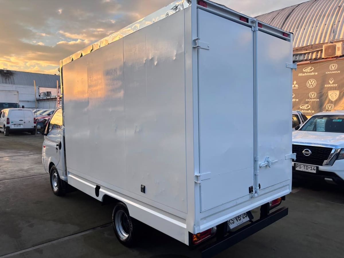 2022 Hyundai PORTER II HI SUPER DOHC 2.5 Blanco - Miniatura 6