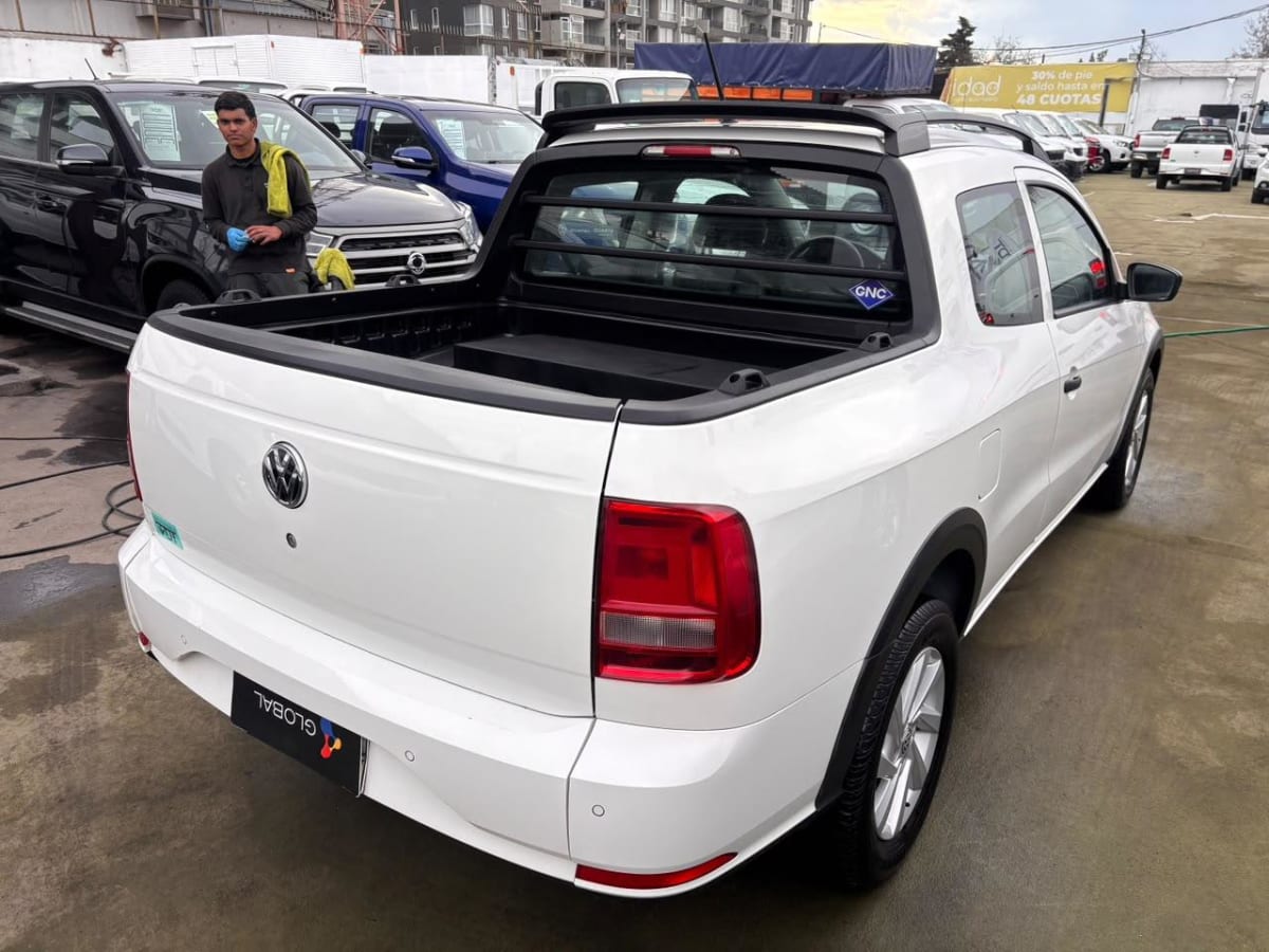 2022 Volkswagen Saveiro Blanco - Miniatura 8