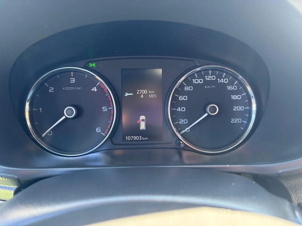 2019 MITSUBISHI MONTERO SPORT 2.4 - Miniatura 5