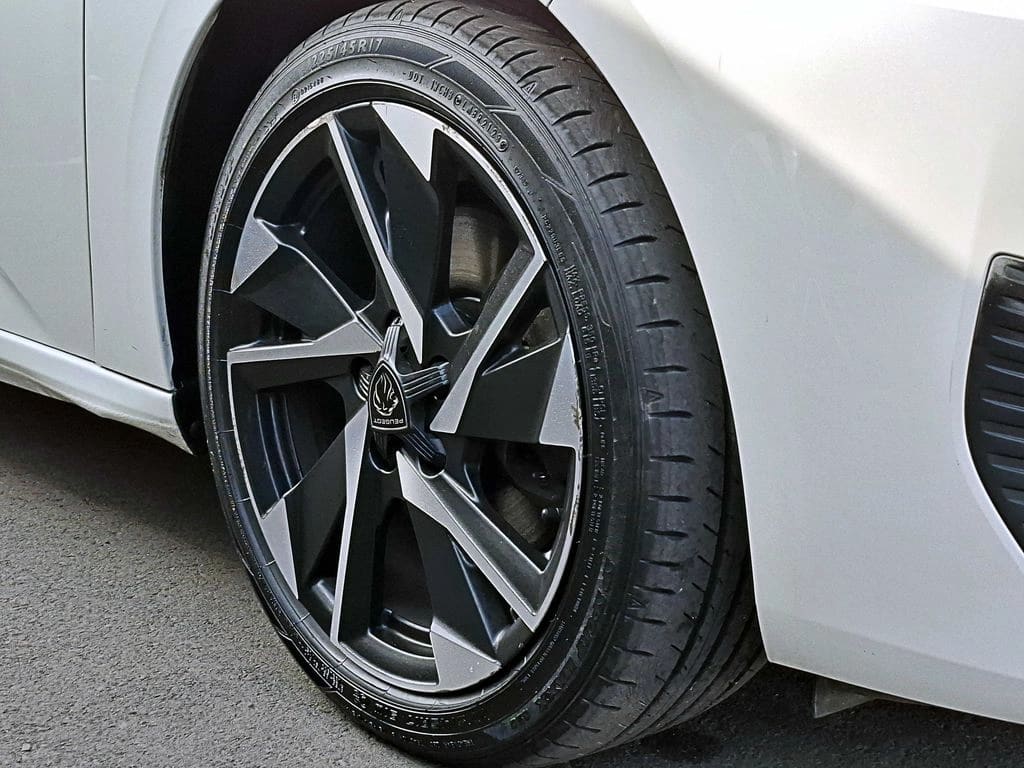 2023 Peugeot 308 1.5 - Miniatura 8