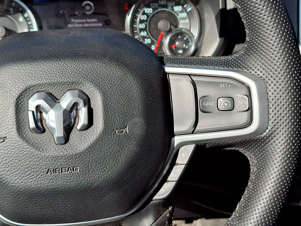 2022 Ram 1500 3.6 - Miniatura 4