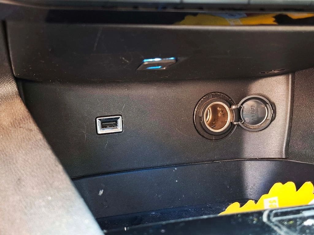 2019 Peugeot 3008 1.5 - Miniatura 5
