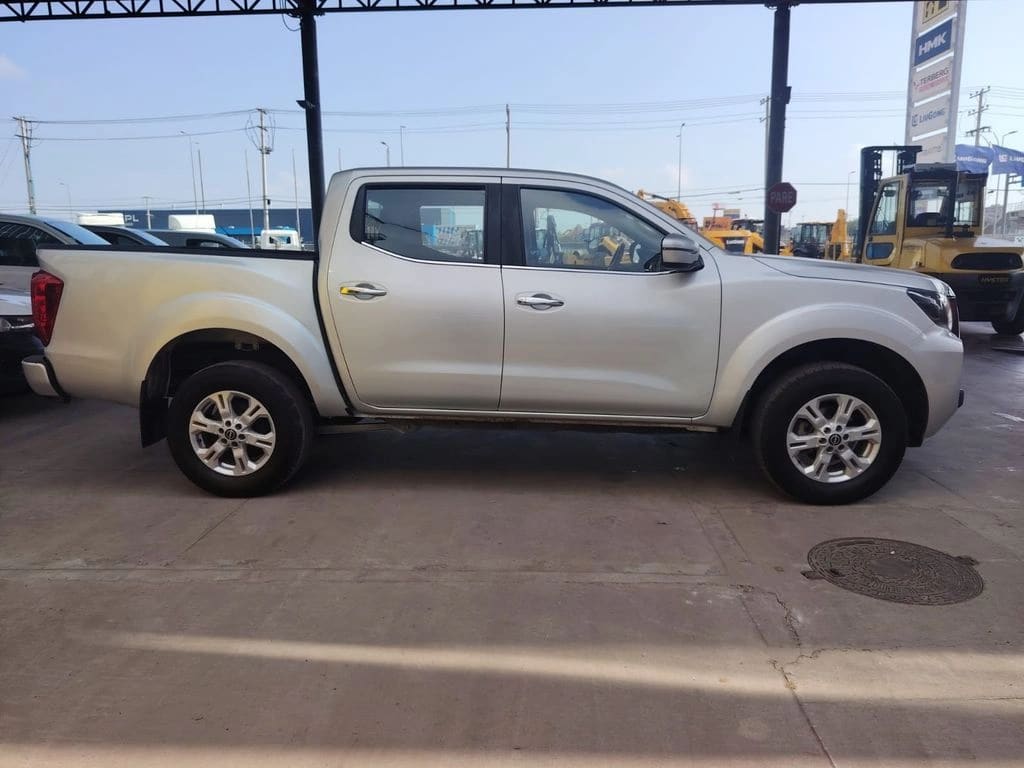 2023 Nissan NAVARA D - Miniatura 3