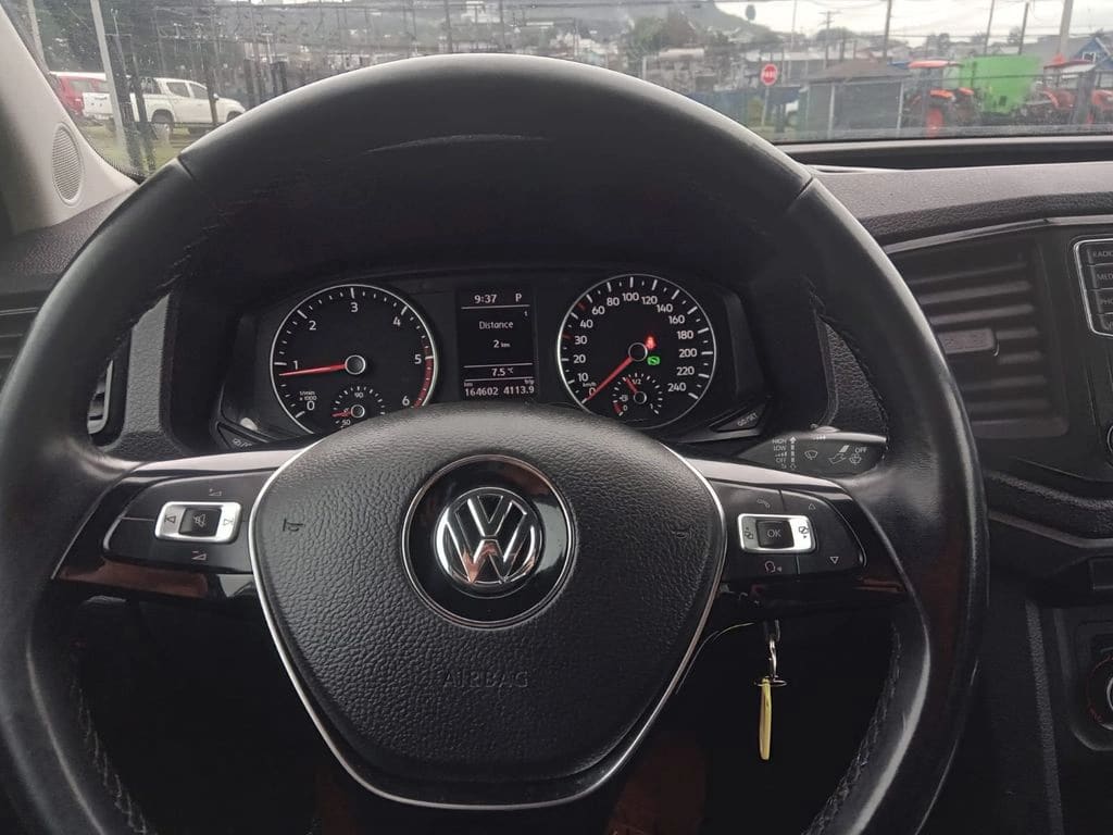 2023 Volkswagen AMAROK COMFORTLINE - Miniatura 3